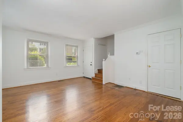 564 Wakefield DR #B, Charlotte, NC 28209