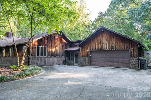 565 Oak Ridge RUN, Salisbury, NC 28146