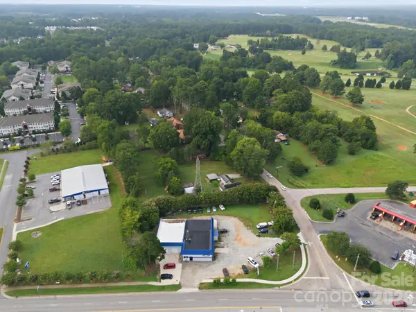 1035 Mooresville RD, Salisbury, NC 28147