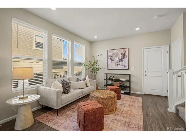 3642 Happyheart, Castle Rock, CO 80109
