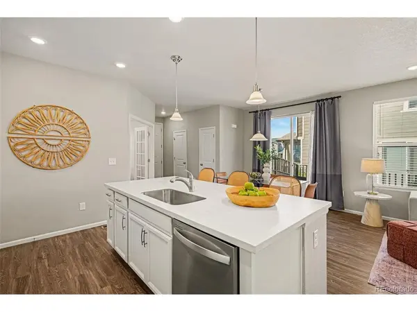 3642 Happyheart, Castle Rock, CO 80109
