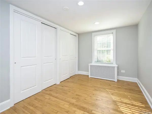 63 Elm AVE #1, Glen Cove, NY 11542