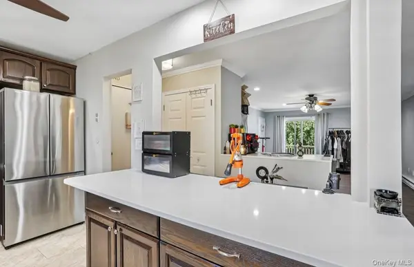 20 Crescent DR #79, Thiells, NY 10984