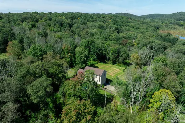250 Highview RD, Dover Plains, NY 12522