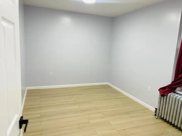 1618 Glover ST #2nd Floor, Bronx, NY 10462