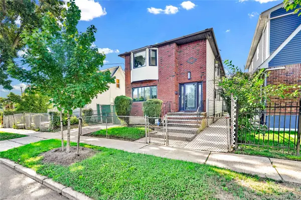 222-06 133rd AVE, Laurelton, NY 11413