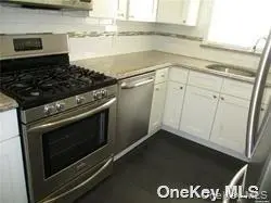 Address not disclosed, East Rockaway, NY 11518