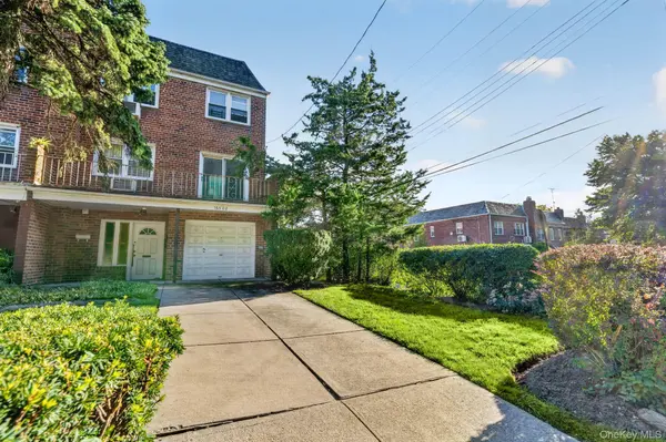 16302 Booth Memorial AVE, Fresh Meadows, NY 11365