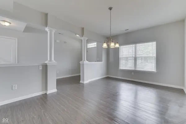 8718 Rowling WAY, Indianapolis, IN 46239