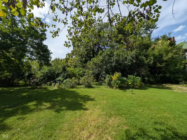 704 Woodruff PL W, Indianapolis, IN 46201