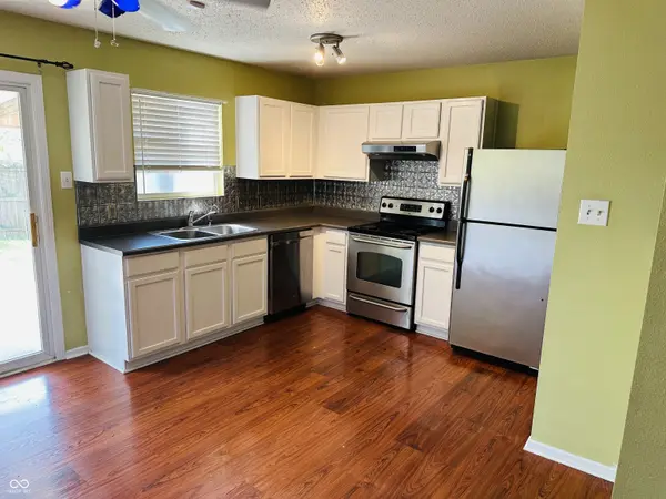 3249 Cork Bend DR, Indianapolis, IN 46239