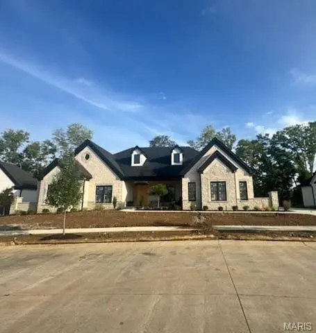 753 Silver Buck LN, Chesterfield, MO 63005