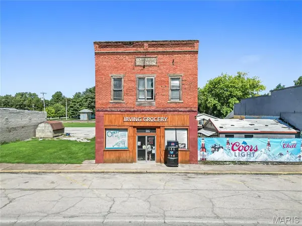 117 E State ST, Irving, IL 62051