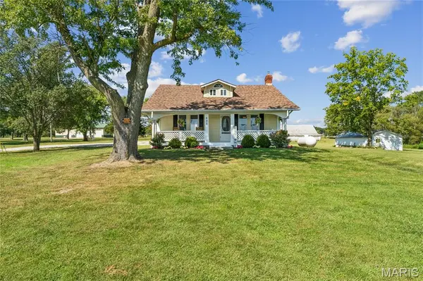435 Highway T, Foristell, MO 63348