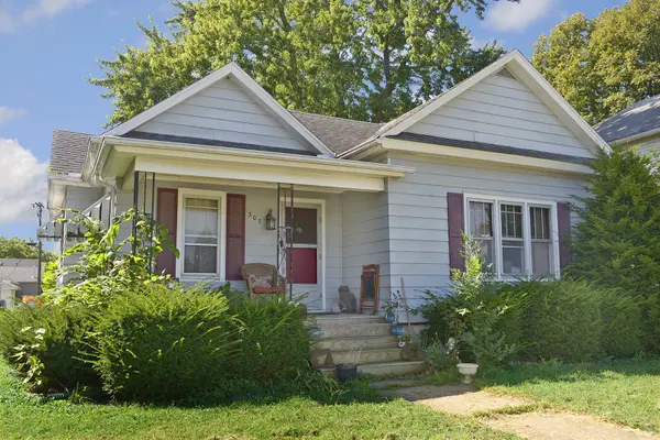 303 W Larue ST, Streator, IL 61364