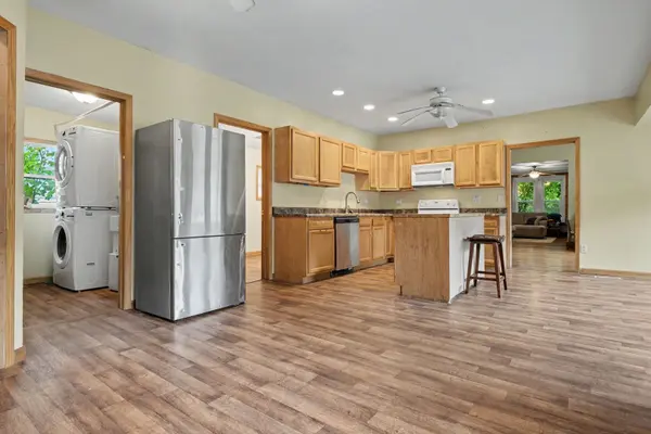 102 E NORTH ST, Bellflower, IL 61724