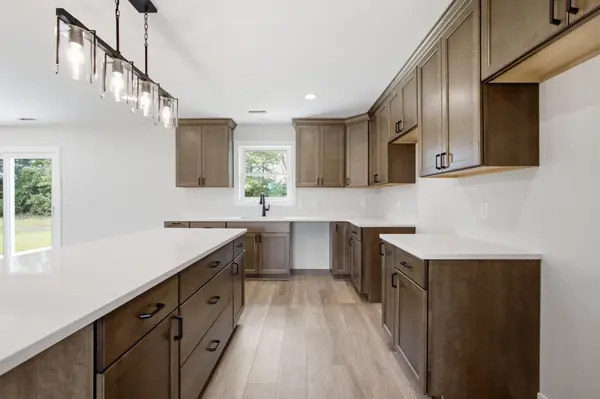 406 Kapok ST, Demotte, IN 46310
