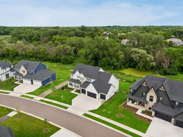 16865 46th AVE N, Plymouth, MN 55446