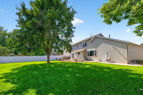 1008 Golfers CT SE, Rochester, MN 55904