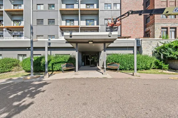 311 Pleasant AVE #509, Saint Paul, MN 55102