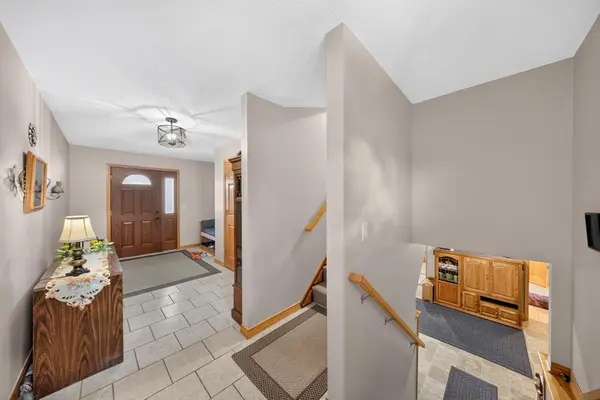326 5th ST SW, Eyota, MN 55934