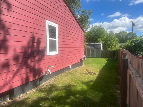 822 NW 7th AVE, Grand Rapids, MN 55744