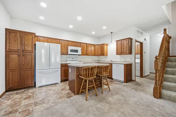 797 Parkside LN, Columbia Heights, MN 55421