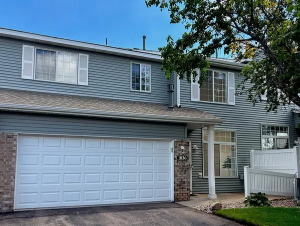 1836 Mockingbird AVE, Shakopee, MN 55379