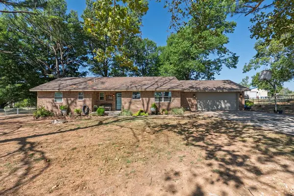 19806 Malone RD, Tecumseh, OK 74873
