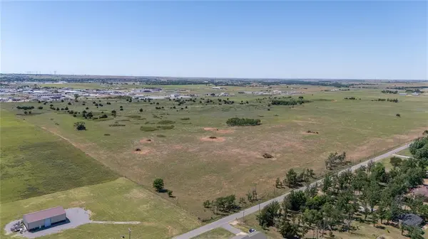 1 N 2440 RD, Weatherford, OK 73096