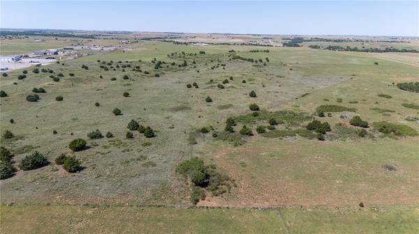 1 N 2440 RD, Weatherford, OK 73096