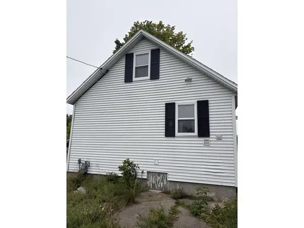 311 CARNEY BLVD, Marinette, WI 54143