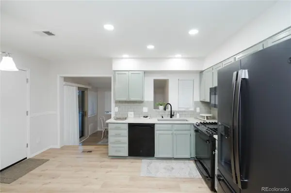 1961 S Ivory WAY, Aurora, CO 80013