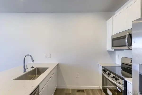 358 N Bersshine CT, Watkins, CO 80137