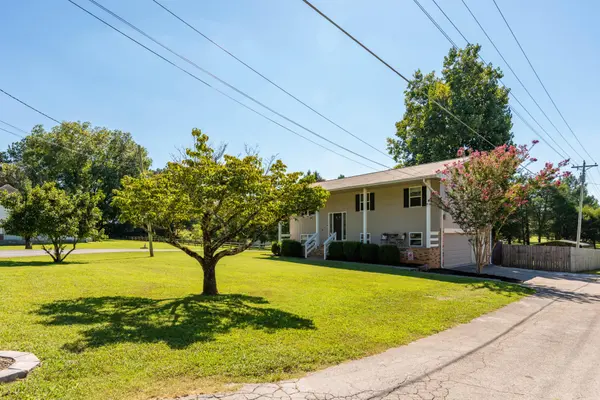 80 Walker Street, Ringgold, GA 30736
