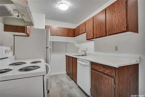 403 Tait COURT #202, Saskatoon, SK S7H 5L3
