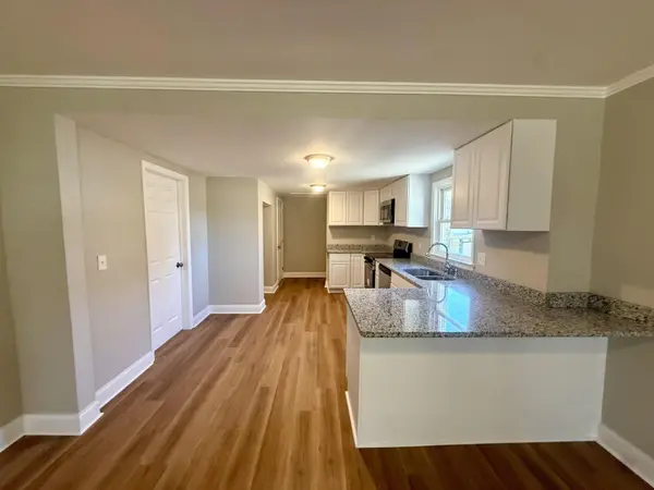 160 J ST, Greer, SC 29651