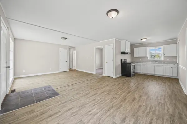 195 Moda RD, Blacksburg, SC 29702