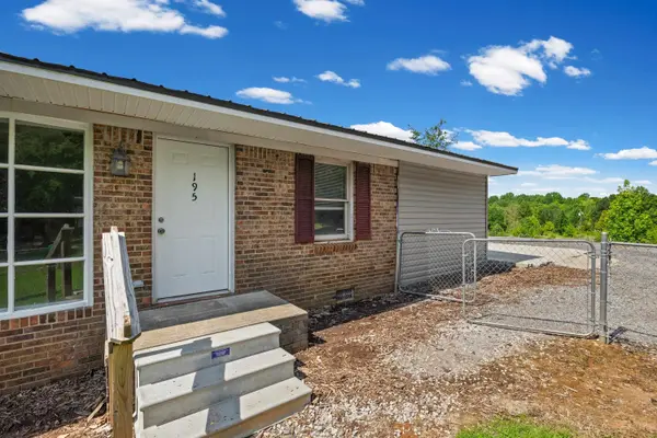 195 Moda RD, Blacksburg, SC 29702