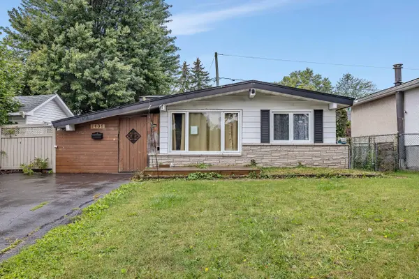 1408 Major RD, Orleans - Cumberland And Area, ON K1E 1H4