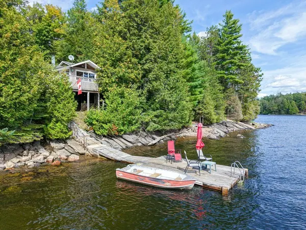 1077 Pukitis TRL, Highlands East, ON K0L 1A0