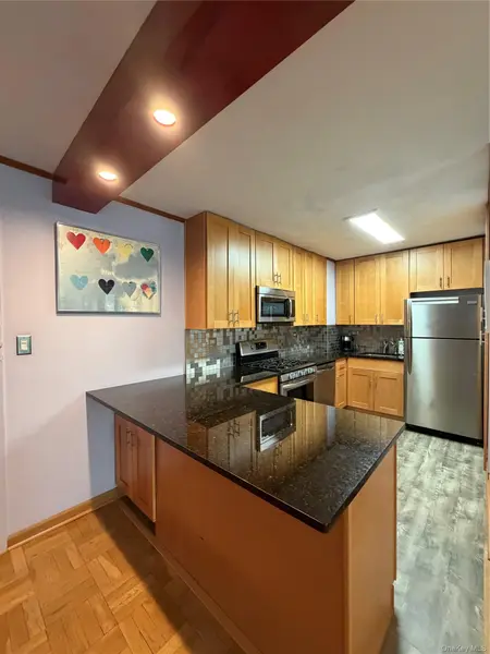 1815 215th ST #2A, Bayside, NY 11360