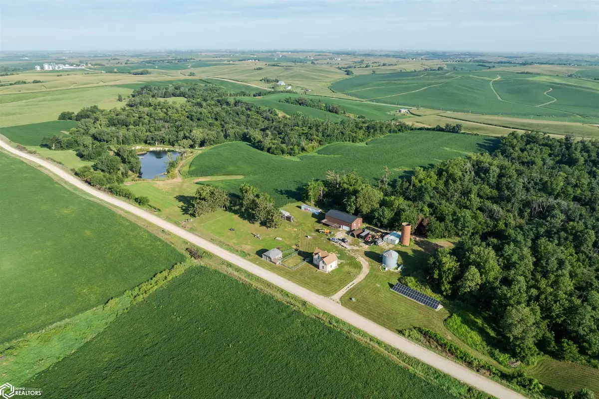 2693 305Th ST, Chelsea, IA 52215