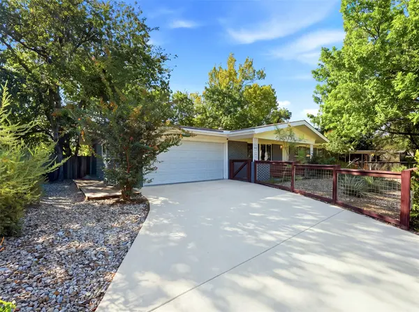 5607 Berkman DR, Austin, TX 78723
