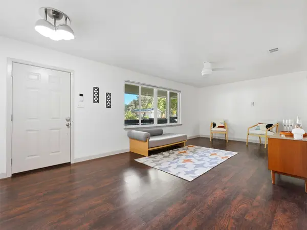 5607 Berkman DR, Austin, TX 78723