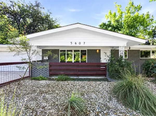 5607 Berkman DR, Austin, TX 78723