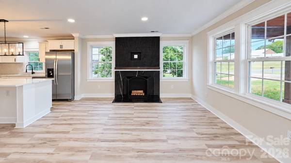 142 S Morrow AVE, Albemarle, NC 28001
