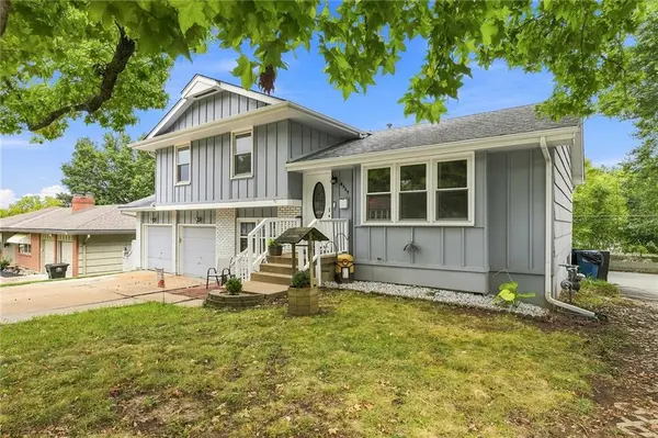 8517 Evanston AVE, Raytown, MO 64133