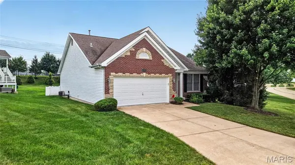 548 Boulder River DR, O'fallon, MO 63368