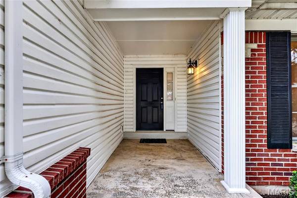 548 Boulder River DR, O'fallon, MO 63368